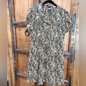 New Directions Black and Tan Mini Dress